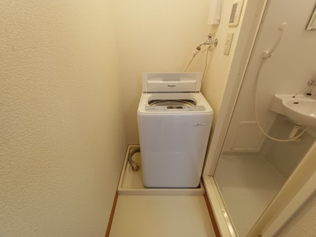 レオパレスドリーム田中２１のその他|室内洗濯機置き場です。