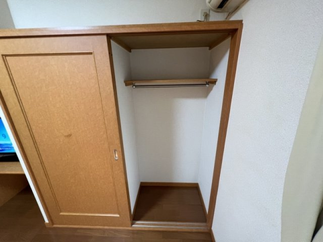 レオパレスコンフォートの内装|収納スペースです。