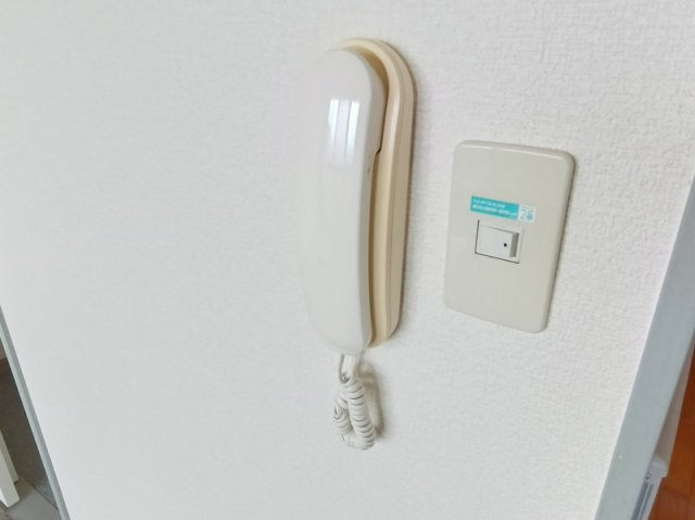 レオパレスヴィラのその他|インターフォン設置有