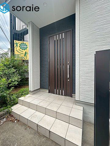 所沢市東狭山ケ丘１丁目　中古戸建の玄関|2026/6/23 撮影