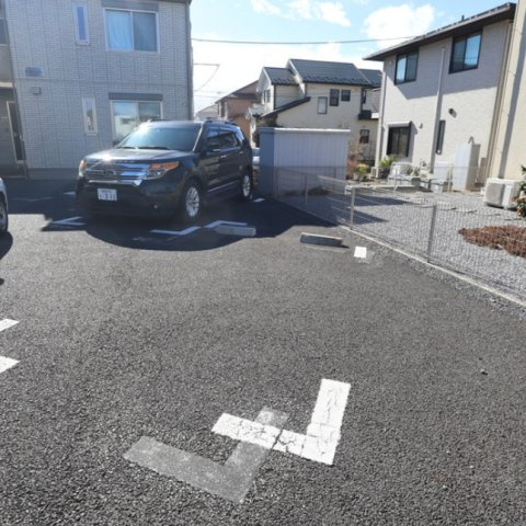 ウィズハイムKⅡの駐車場