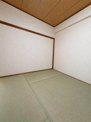 【和室】 | 東大和グリーンタウン１号棟 | 約6帖の和室です。