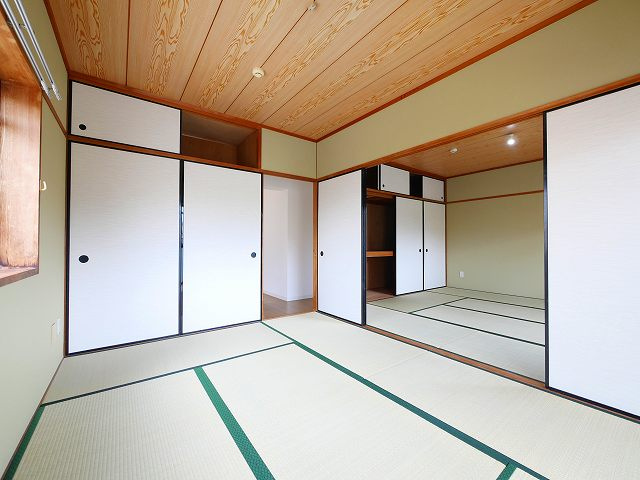ロイヤル静和テラスハウスの和室