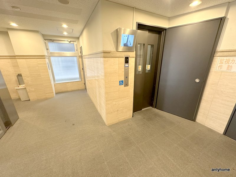 アーデン和泉町　仲介手数料無料のロビー