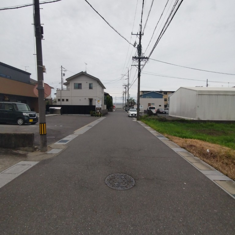 ６３９３６　岐阜市茜部菱野土地の前面道路含む現地写真