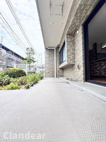 ダイアパレス北綾瀬ＩＩＩのバルコニー|ドキドキの新生活も、安心してスタート。ぴったりの住まいを見つけませんか？クランディアが一緒に住まい選びをサポートします‼　まずは、お気軽にお問合せください　＃クランディア