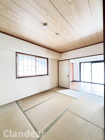 ダイアパレス北綾瀬ＩＩＩの居間・リビング|ドキドキの新生活も、安心してスタート。ぴったりの住まいを見つけませんか？クランディアが一緒に住まい選びをサポートします‼　まずは、お気軽にお問合せください　＃クランディア