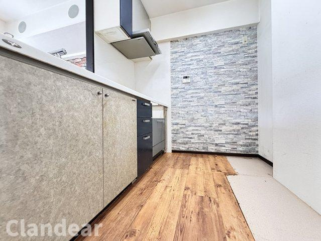 ダイアパレス北綾瀬ＩＩＩのキッチン|ドキドキの新生活も、安心してスタート。ぴったりの住まいを見つけませんか？クランディアが一緒に住まい選びをサポートします‼　まずは、お気軽にお問合せください　＃クランディア