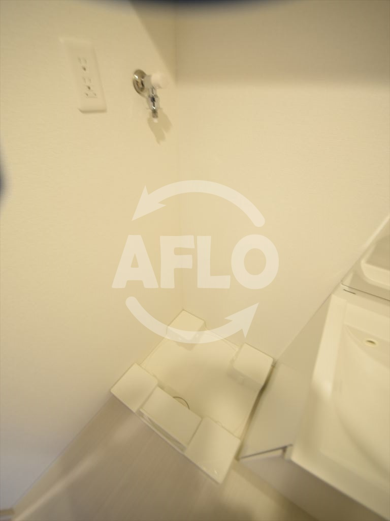 レオンコンフォート難波西Ⅲの洗面所|レオンコンフォート難波西Ⅲ　洗濯機置場