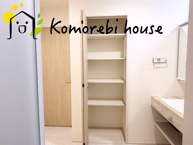 さいたま市見沼区南中野　ガーデンパーク　3期　新築一戸建て　ブルーミングガーデン　02の収納|10/11撮影
