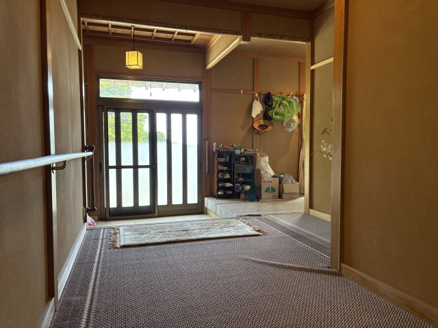 下田市　白浜の玄関