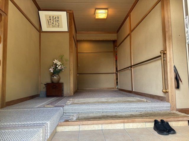 下田市　白浜の玄関