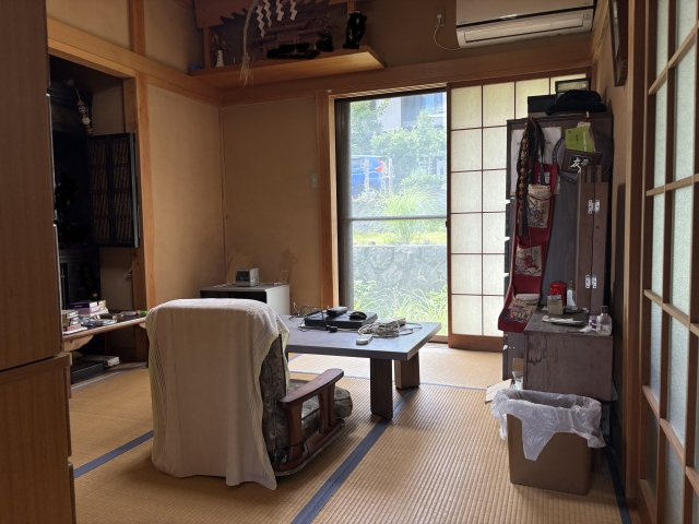 下田市　白浜の和室|DK横の和室