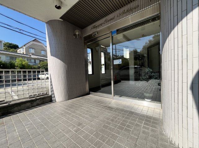 【エントランス】ハッピーコート芦屋 