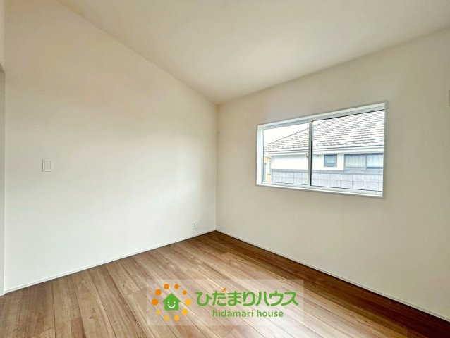 久喜市鷲宮4丁目　新築一戸建て　の洋室|5.25帖の洋室！
