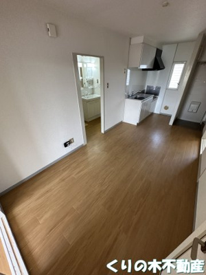 【居間・リビング】 | グリーンアビタシオン | 反転タイプのお部屋です（現況を優先します）
