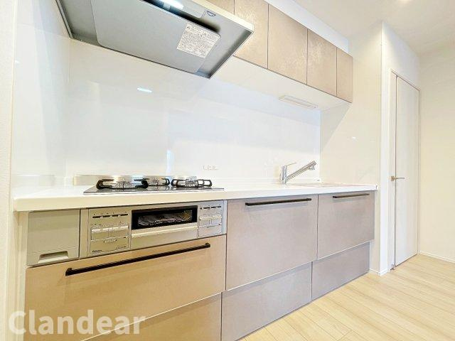 ライオンズマンション亀有第六のキッチン|ドキドキの新生活も、安心してスタート。ぴったりの住まいを見つけませんか？クランディアが一緒に住まい選びをサポートします‼　まずは、お気軽にお問合せください　＃クランディア