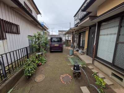【駐車場】 | 八街市八街ほ　続き和室　4LDK