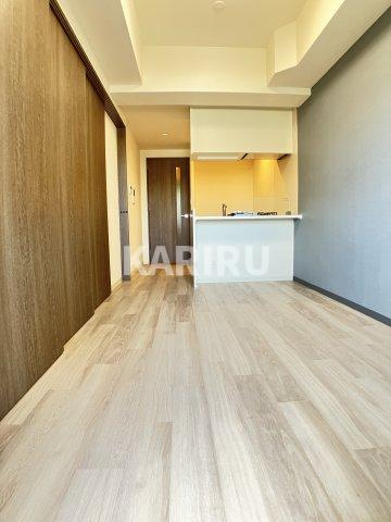 SHOKEN Residence大阪都島の居間・リビング