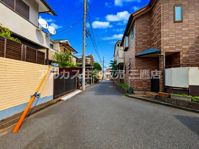 西東京市南町2丁目 西武新宿線 西武柳沢駅 建築条件付き売地の前面道路含む現地写真