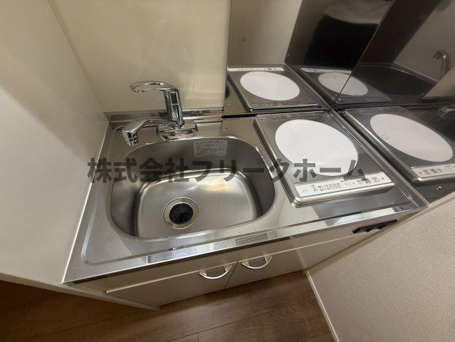 三鷹市牟礼４丁目のアパートのキッチン