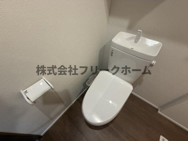 三鷹市牟礼４丁目のアパートのトイレ