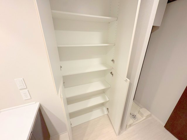 宝塚市梅野町の賃貸マンションの収納|大きなものも収納できそうです