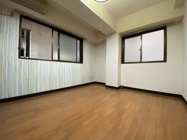 グローバルハイツ赤門の居間・リビング