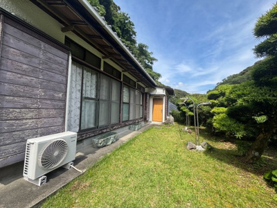 【庭】 | 賀茂郡南伊豆町蝶ケ野　太陽光発電　5LDK