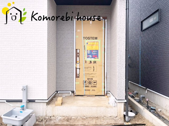 さいたま市見沼区南中野　ガーデンパーク　3期　新築一戸建て　ブルーミングガーデン　06の玄関|10/23撮影
