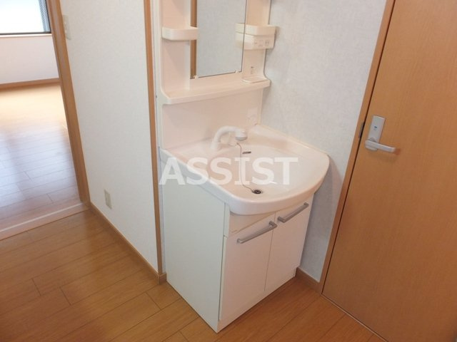 ライズハイツの洗面所|先行申込受付中♪お電話がご案内スムーズです♪オンラインもOK