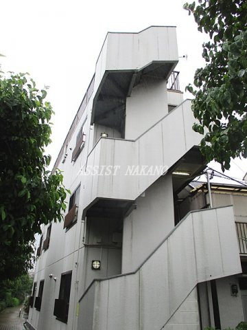 マンションかつらの外観