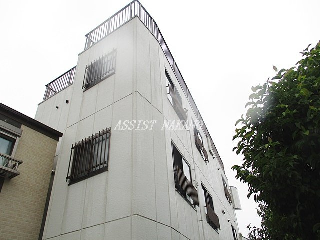 マンションかつらの外観