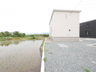 【周辺】 | 中央市井之口 新築戸建全2棟 2号棟 常永駅歩7分 車3台 | 敷地境界北側