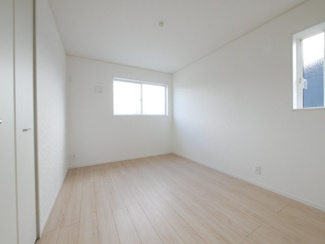 【和室】 | 中央市西花輪 新築戸建全4棟 4号棟 車並列3台 敷地93坪 | 【他現場の同仕様建物写真】