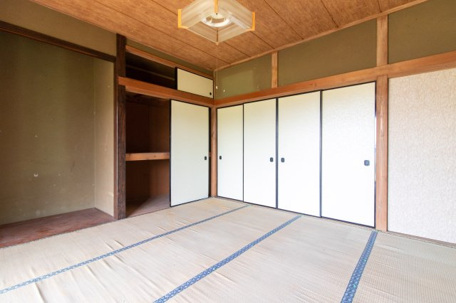 足利市八椚町の中古一戸建の和室