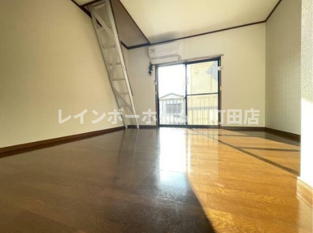 セレクトハイツ※初期費用分割あと払いサービス利用可能物件の居間・リビング