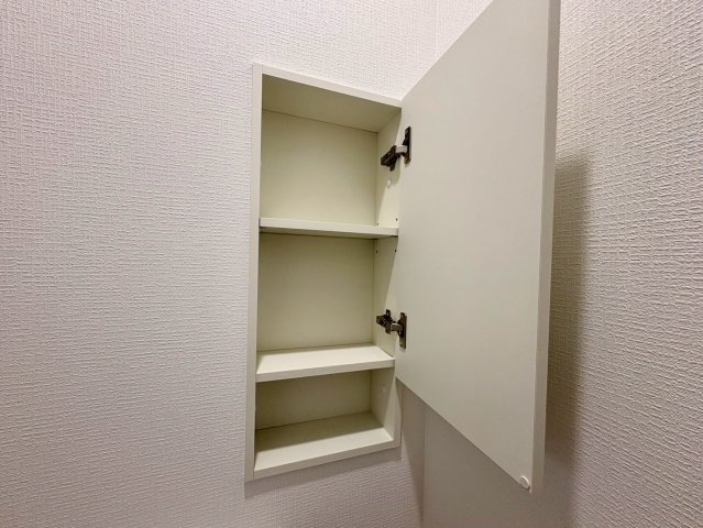 「LDK19帖超」高知市南金田第1　3号棟の収納|トイレ収納