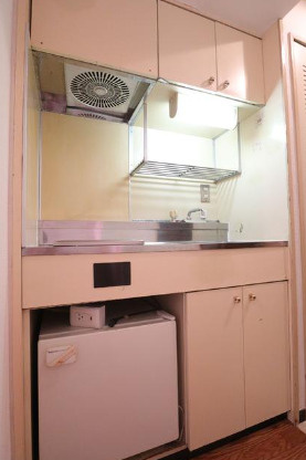 ライオンズマンション赤坂志津林のキッチン|冷蔵庫付き