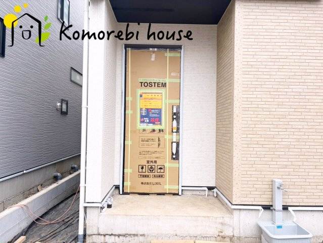 さいたま市見沼区南中野　ガーデンパーク　3期　新築一戸建て　ブルーミングガーデン　07の玄関|10/23撮影