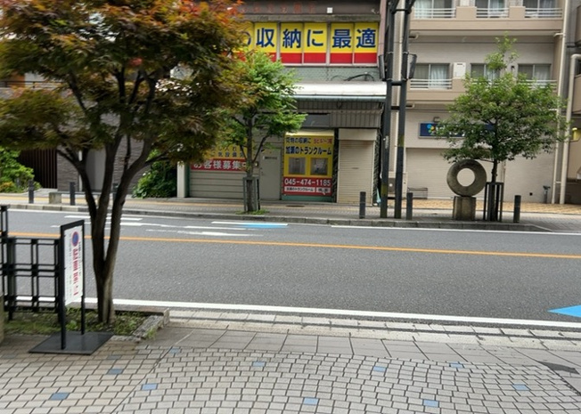 【展望】 | レクセルマンション本厚木 | 眺望を気にして物件を探す場合、前面に建物が建っていないか現地で確認しましょう！前面に建物があると景色はもちろん、日当たりや風通しにも影響が出てきます。住んだ時のことを想像しながら現地見学をしましょう。