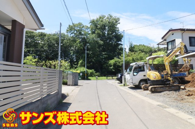 郡山市大槻町字針生金畑　　　  １号棟　　　柴宮小学校、郡山第１中学区　の前面道路含む現地写真|東側前面道路