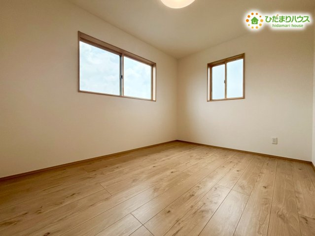 羽生市砂山第1期　新築一戸建て　ワイウッドコート05の洋室