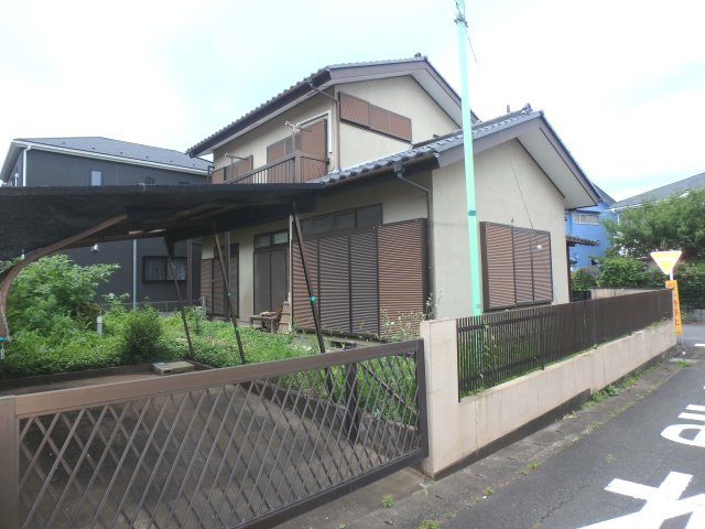 鶴ヶ島市松ヶ丘5丁目中古住宅の外観