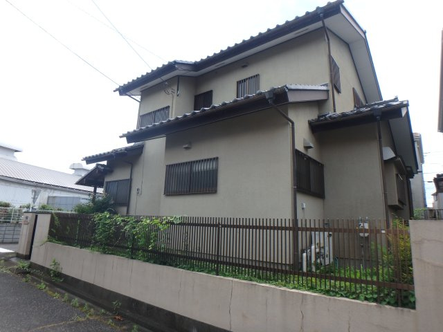 鶴ヶ島市松ヶ丘5丁目中古住宅の外観