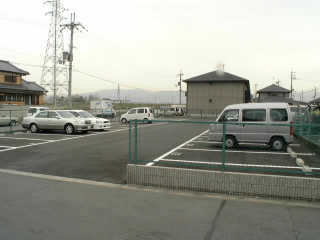 郡山東モータープールの駐車場|駐車場です