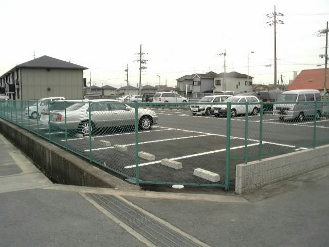 郡山東モータープールの駐車場|駐車場に車を止められます