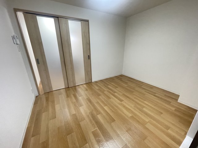大阪市東淀川区淡路３丁目のマンション