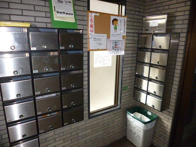 大阪市東淀川区淡路３丁目のマンション