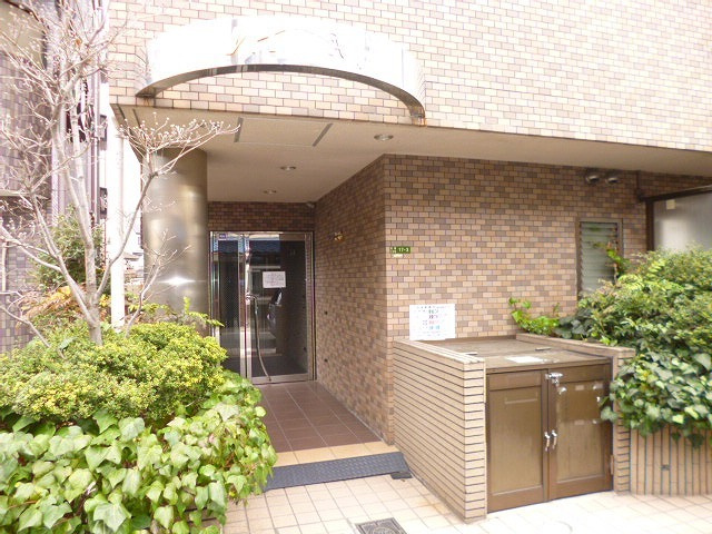 大阪市東淀川区淡路３丁目のマンション